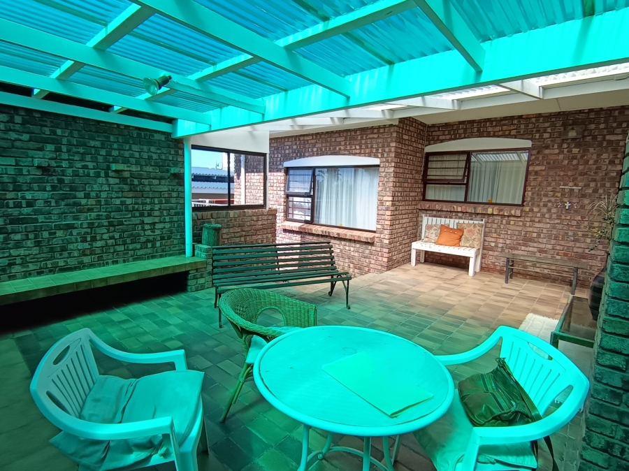 3 Bedroom Property for Sale in Noorsekloof Eastern Cape